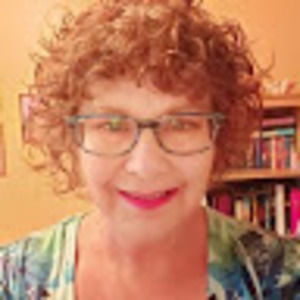 Meet your Posher, Denise